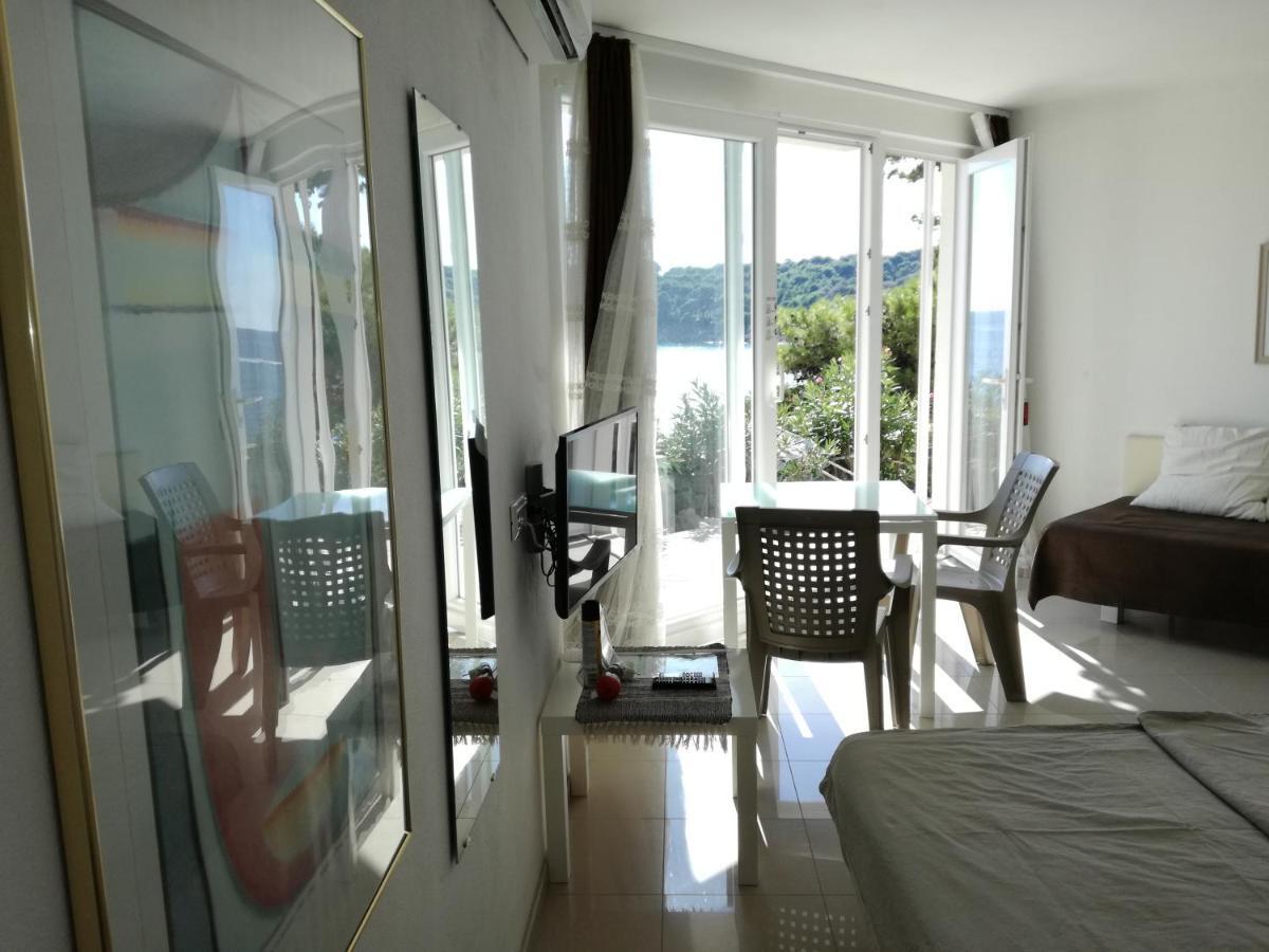 Beach House On The Cliff Zaton  Εξωτερικό φωτογραφία